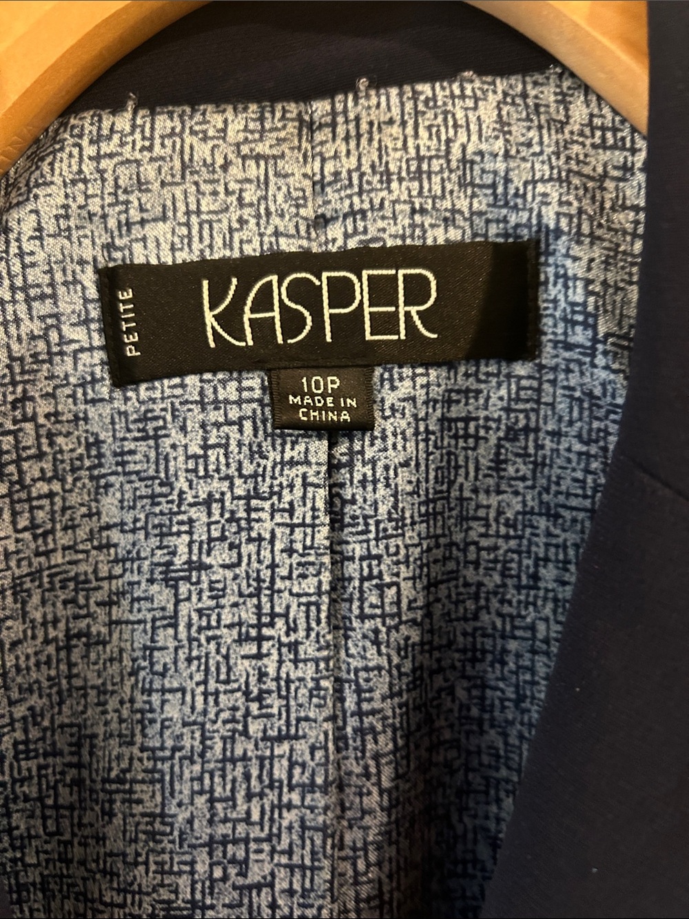 Kasper Navy Women's Two-Piece Pantsuit Blazer & Trousers - Picture 2 of 5